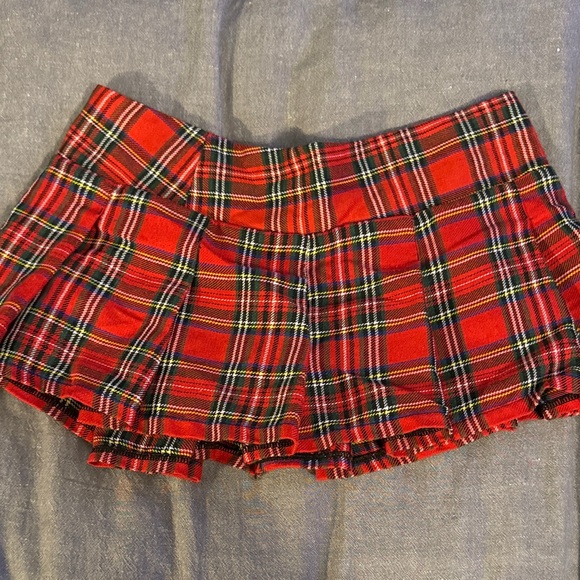 Spirit Plaid School Costume - Picture 5 of 7